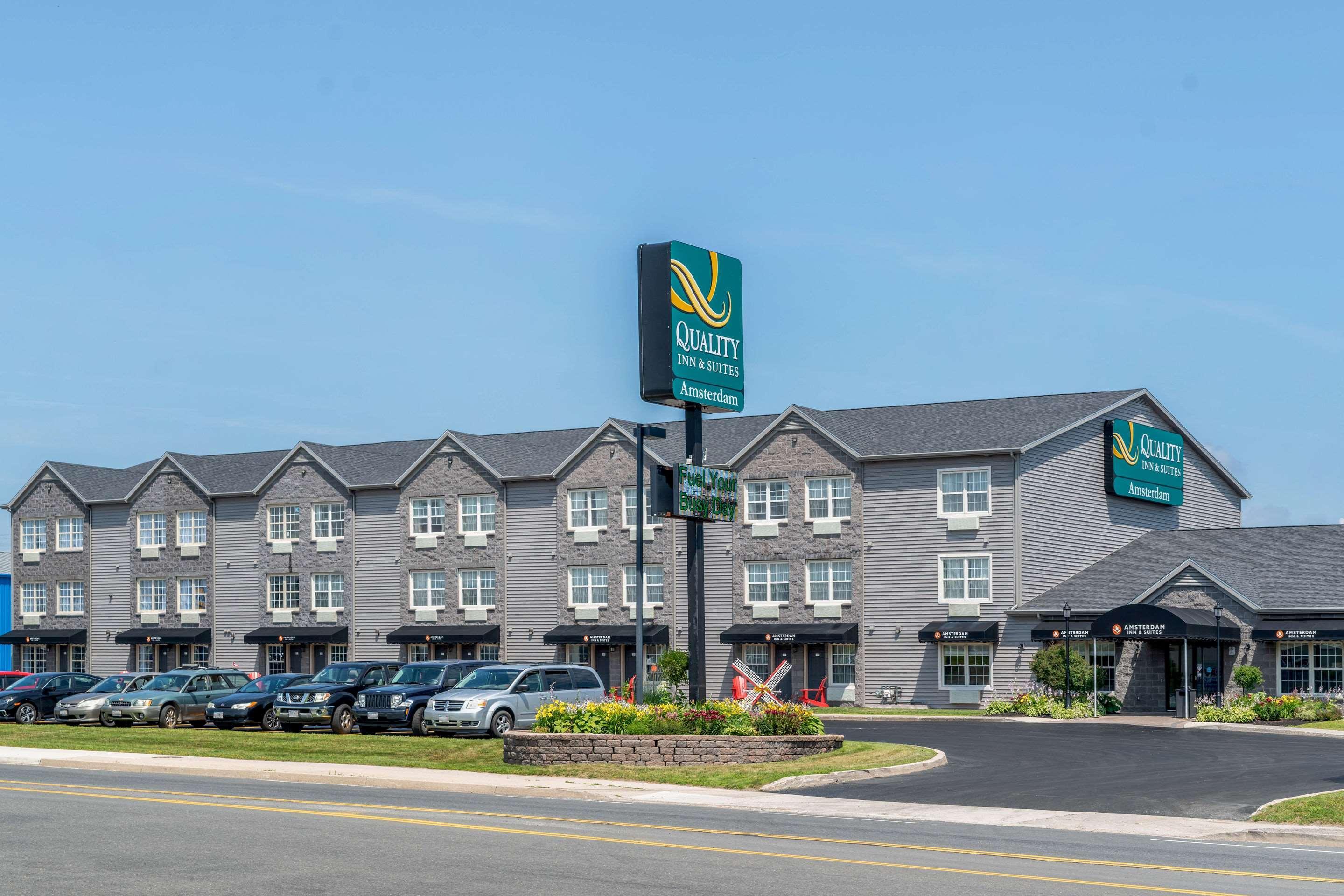 פרדריקטון Quality Inn & Suites Amsterdam מראה חיצוני תמונה
