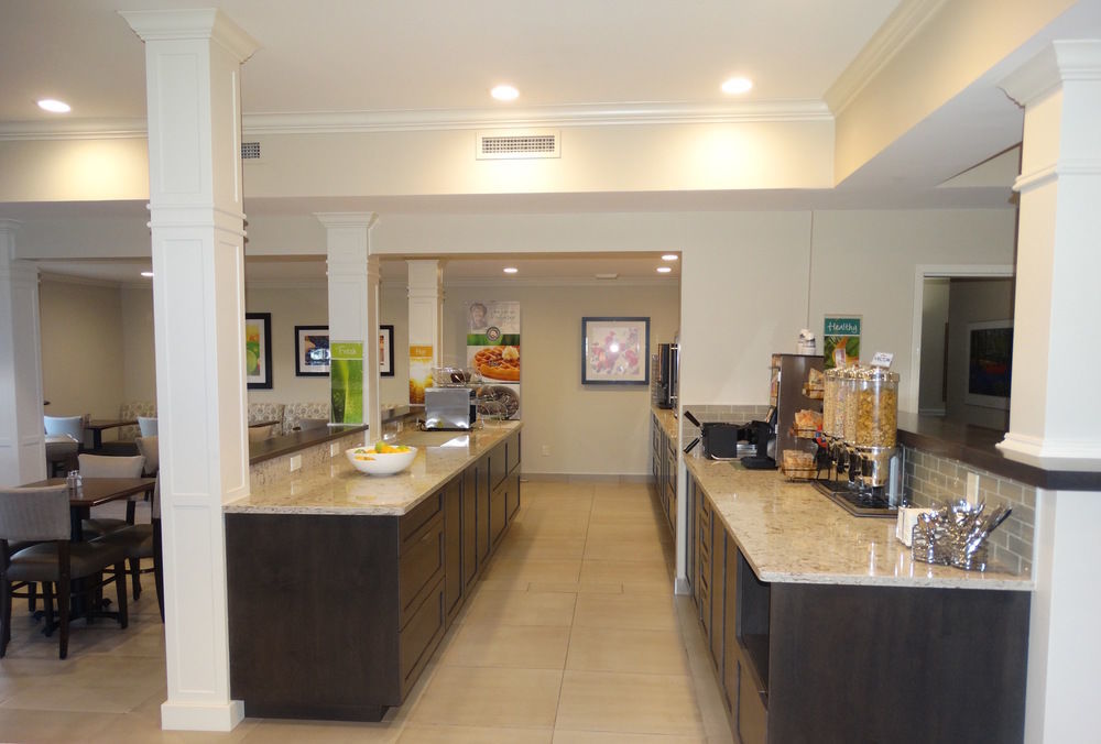 פרדריקטון Quality Inn & Suites Amsterdam מראה חיצוני תמונה